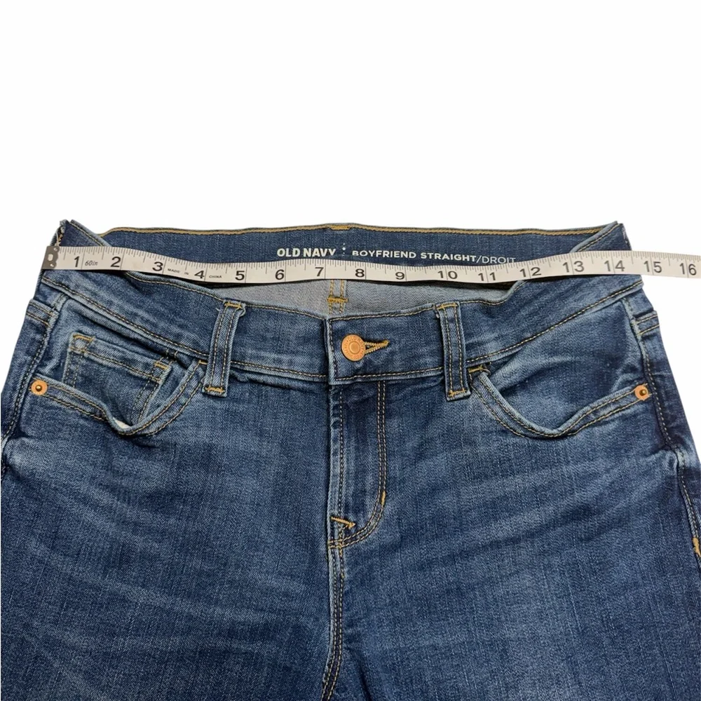 Old Navy Size 2 Distressed Boyfriend Straight Leg Blue Jeans Raw Hem - Picture 3 of 7
